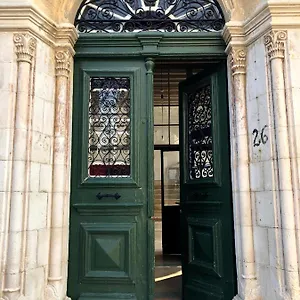 Le Mat Albergue