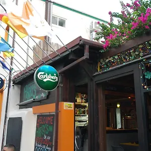Harrys Larnaca